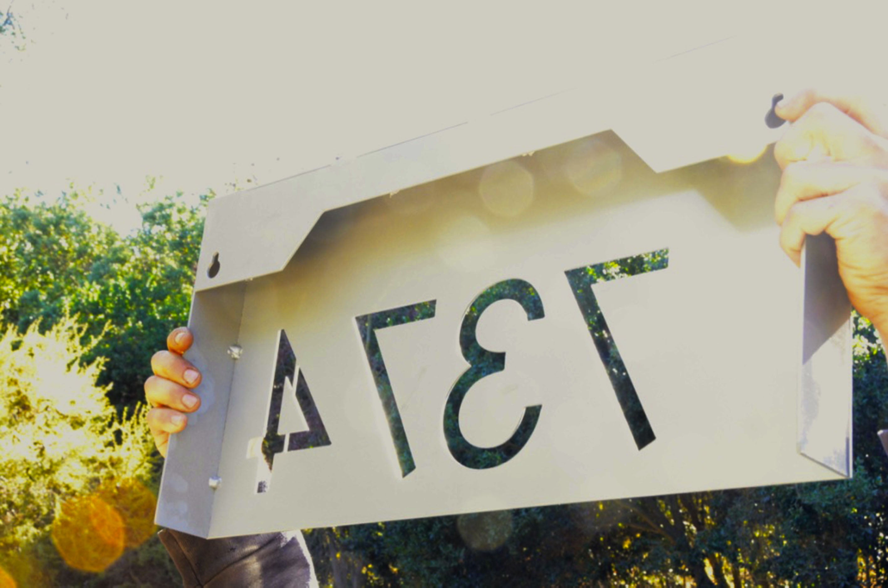 Número Retroiluminado LED - Caja 3D Metal para Casa