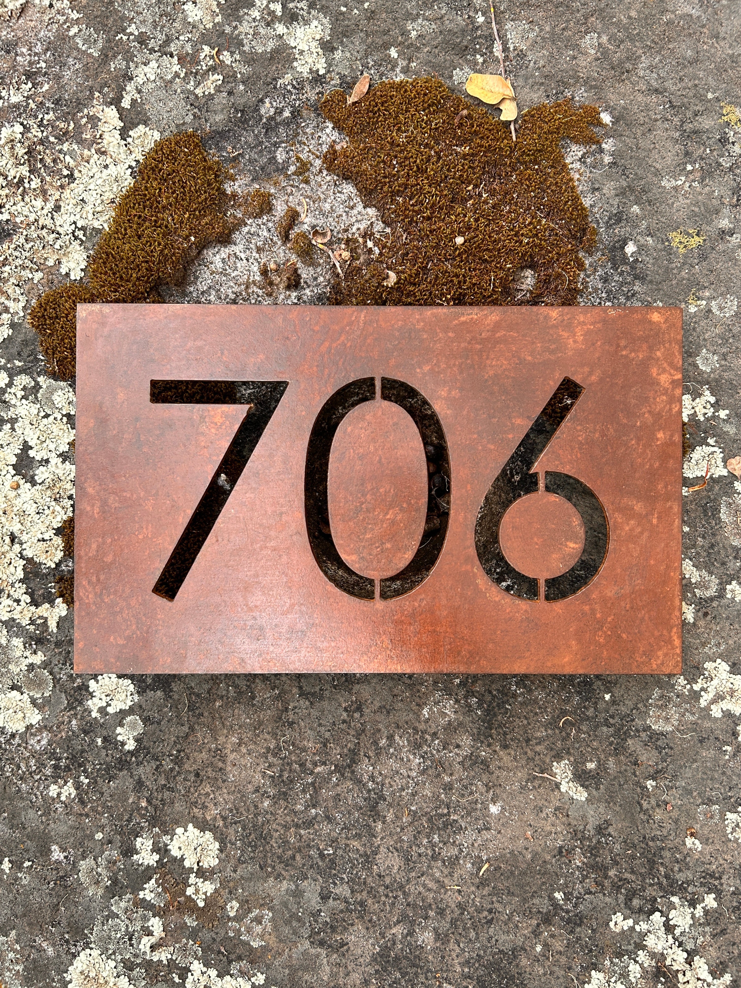 Número de casa, hecho en Chile, diseño personalizado, oxidado