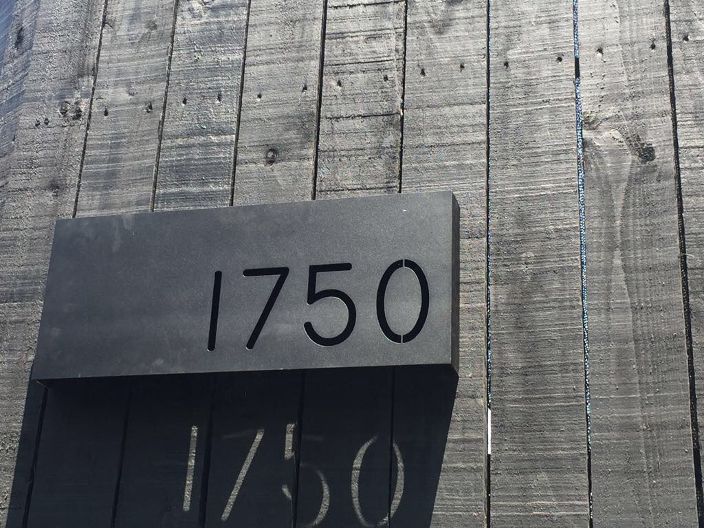 Número Retroiluminado ,IronPig , Número, chile, fierro