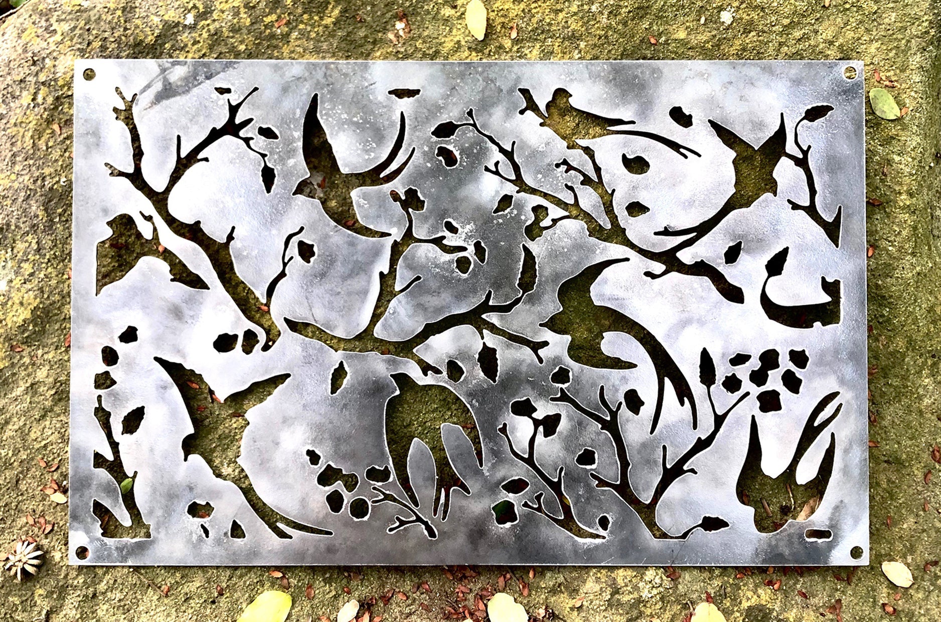 Celosías rejas decorativas acero - Diseño interior orgánico protección ventanas artesanal natural tapa chimenes