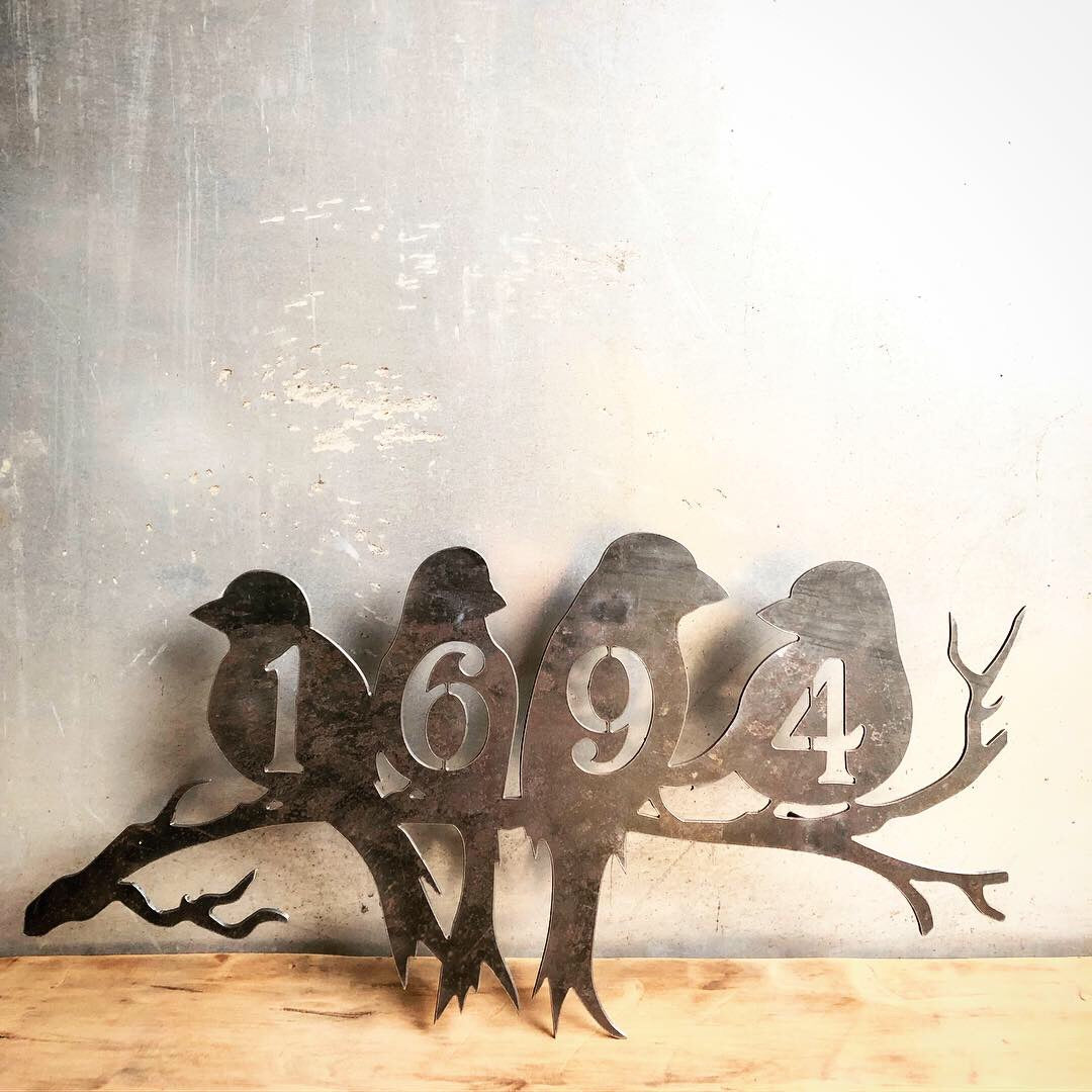 Número de casa silueta pajaro pajaritos acero negro diseño artístico personalizado exterior